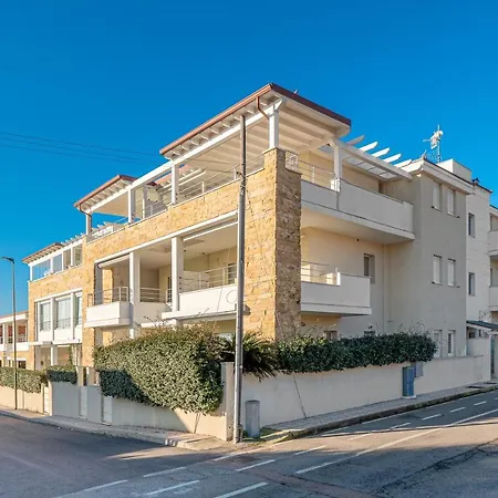 Cormorani - 9 Apartment *